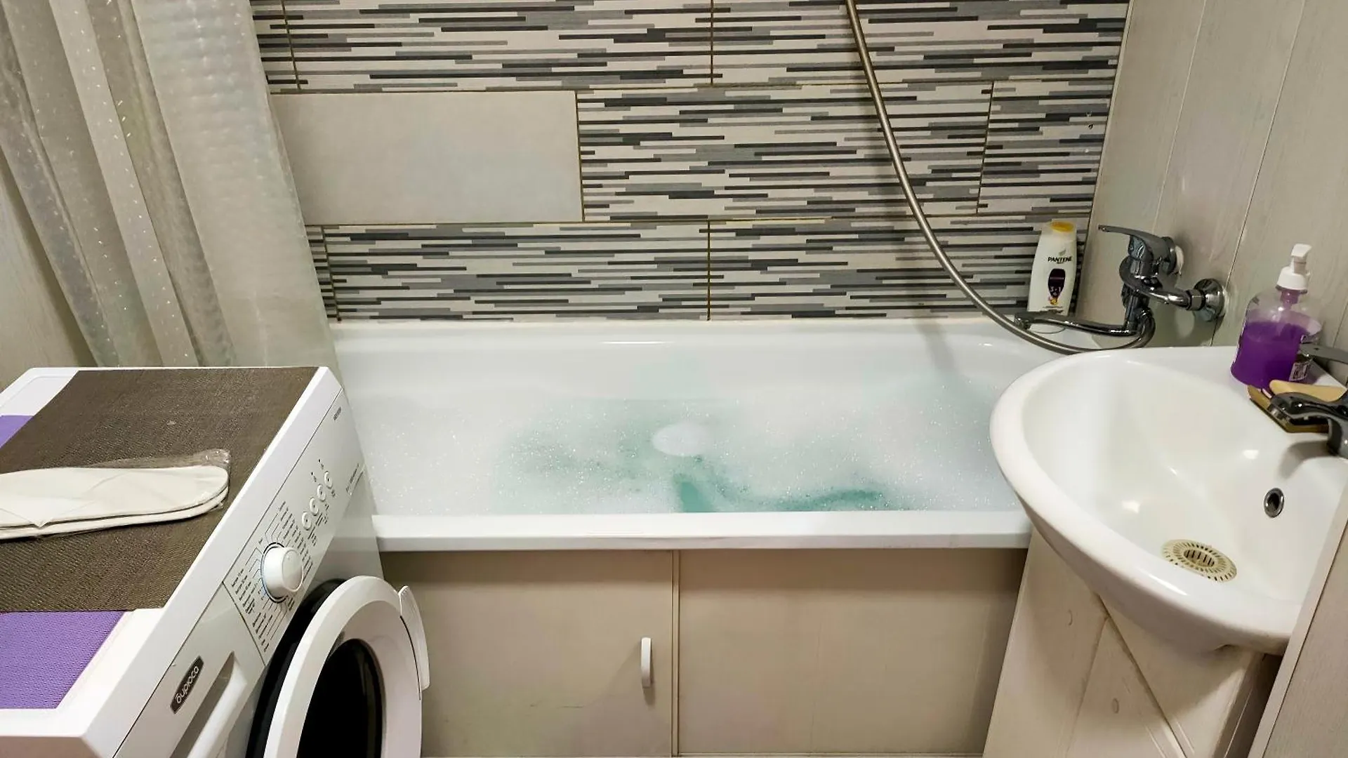 Apartment Уютная Квартира В Центре Алматы